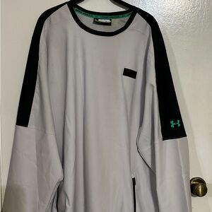 Mens 3 XL Under Armour Loose Pullover with Zipper Pockets